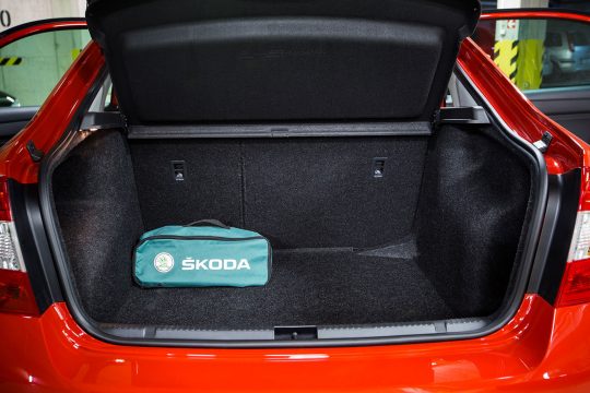 Požičovňa-áut-Škoda-Rapid-Drive-2